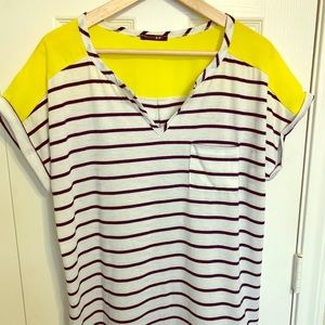 Striped navy and yellow tee